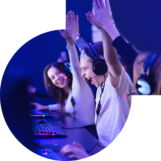 PT视讯独家双向驱动技术<br>让电竞玩家尽情享受极致高速快感